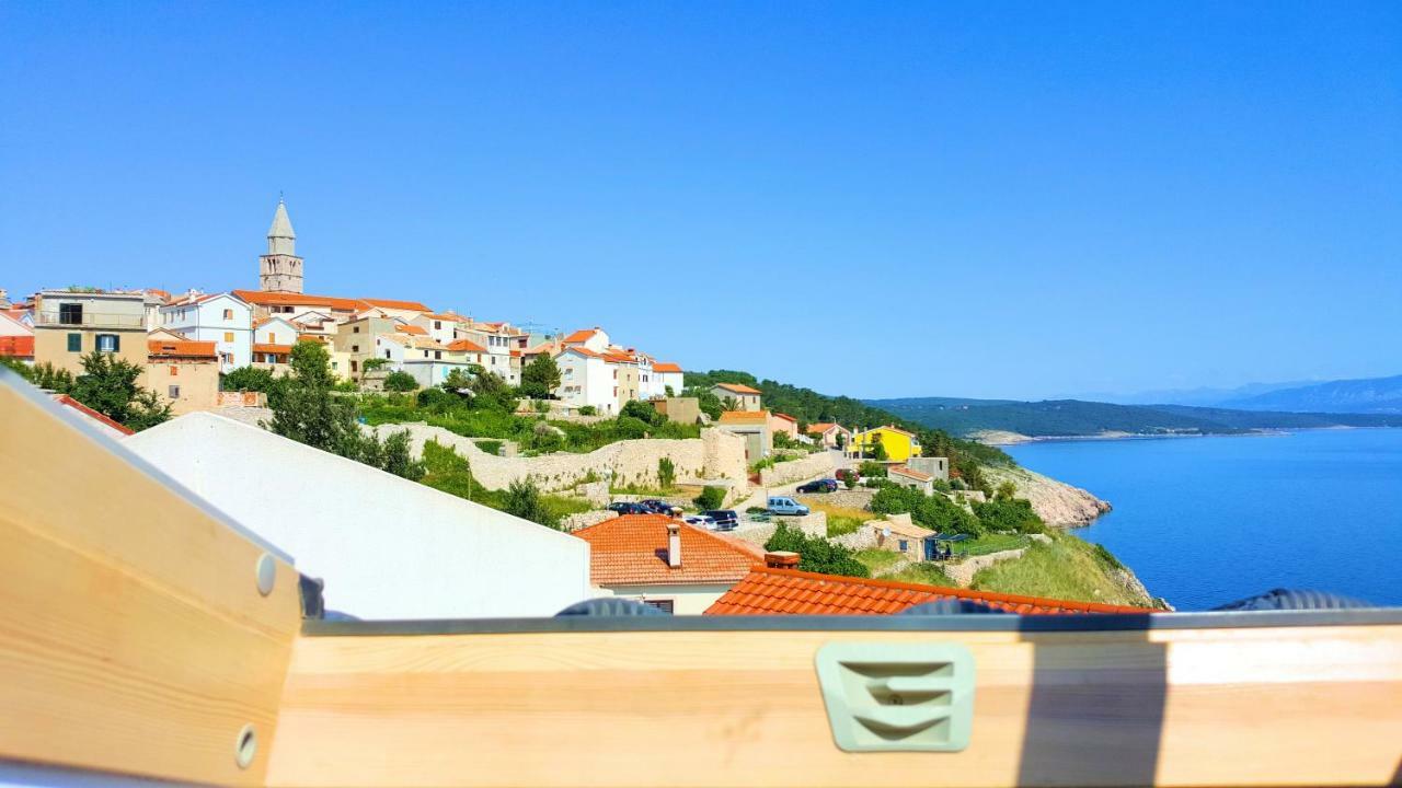 Apartment Vrbenka Vrbnik Exterior foto